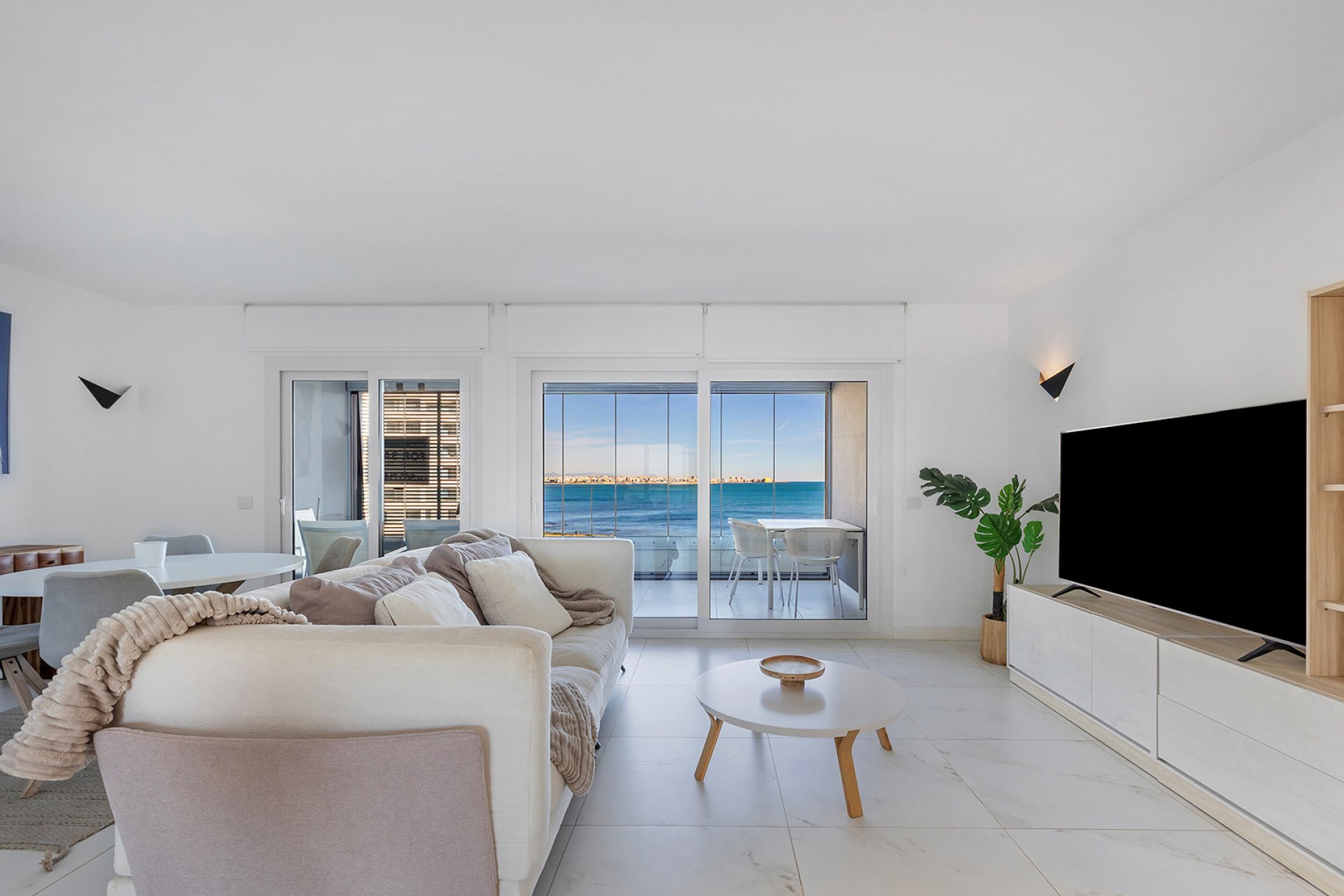 Reventa - Apartamento / Dúplex - Torrevieja - Punta Prima