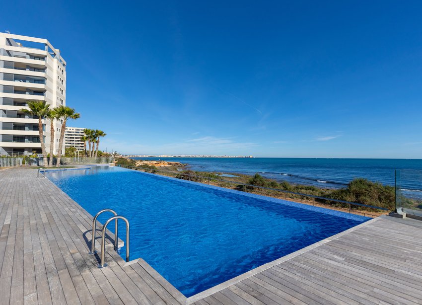 Reventa - Apartamento / Dúplex - Torrevieja - Punta Prima