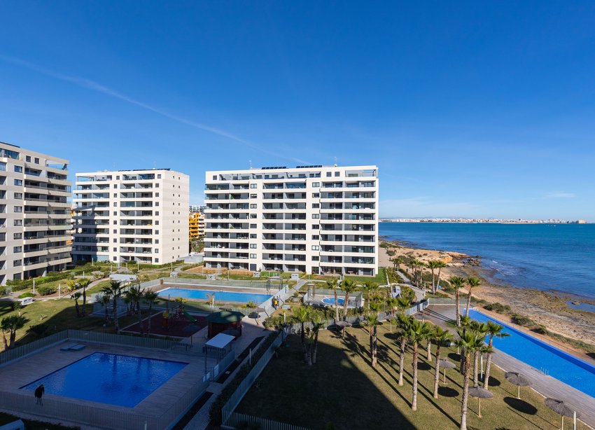 Reventa - Apartamento / Dúplex - Torrevieja - Punta Prima