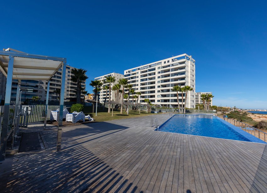 Reventa - Apartamento / Dúplex - Torrevieja - Punta Prima