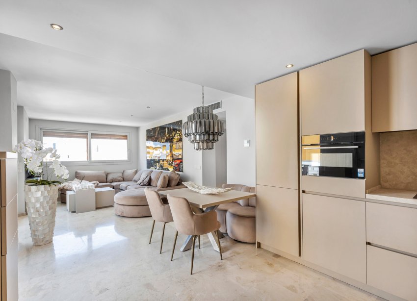 Reventa - Apartamento / Dúplex - Torrevieja - Punta Prima