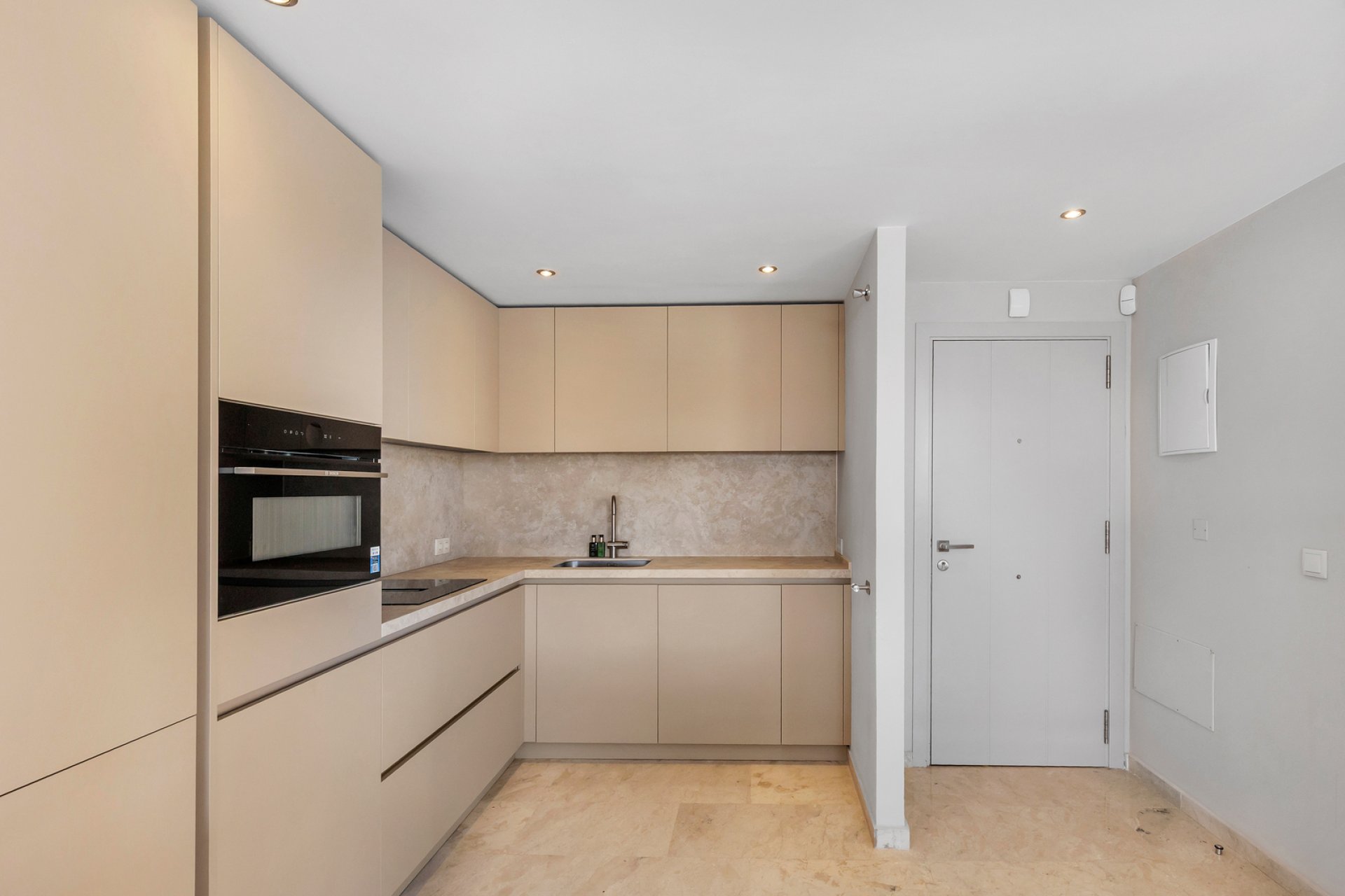 Reventa - Apartamento / Dúplex - Torrevieja - Punta Prima