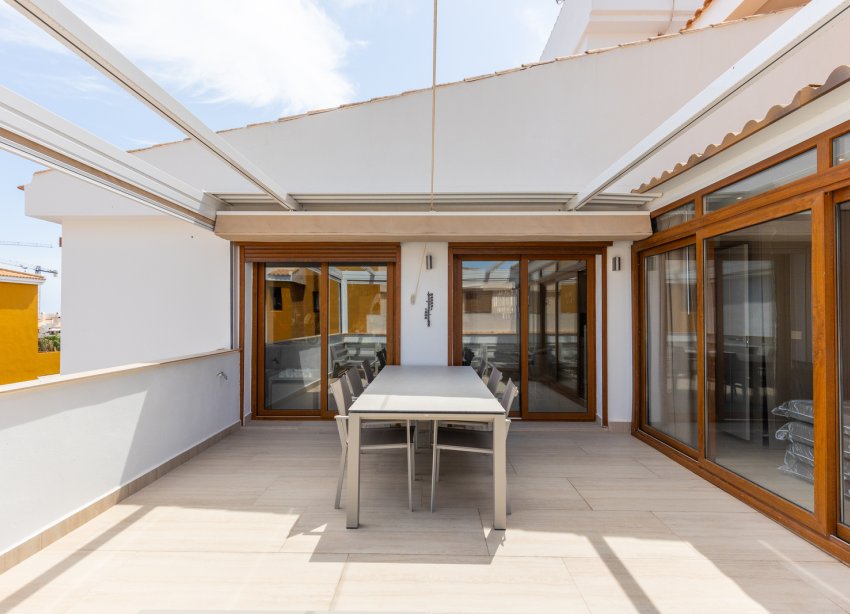 Reventa - Apartamento / Dúplex - Torrevieja - Punta Prima