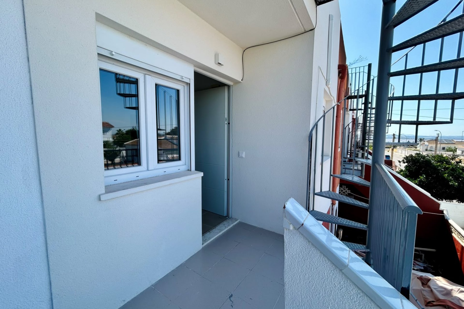 Reventa - Apartamento / Dúplex - Torrevieja - San luis