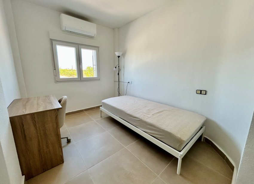 Reventa - Apartamento / Dúplex - Torrevieja - San luis
