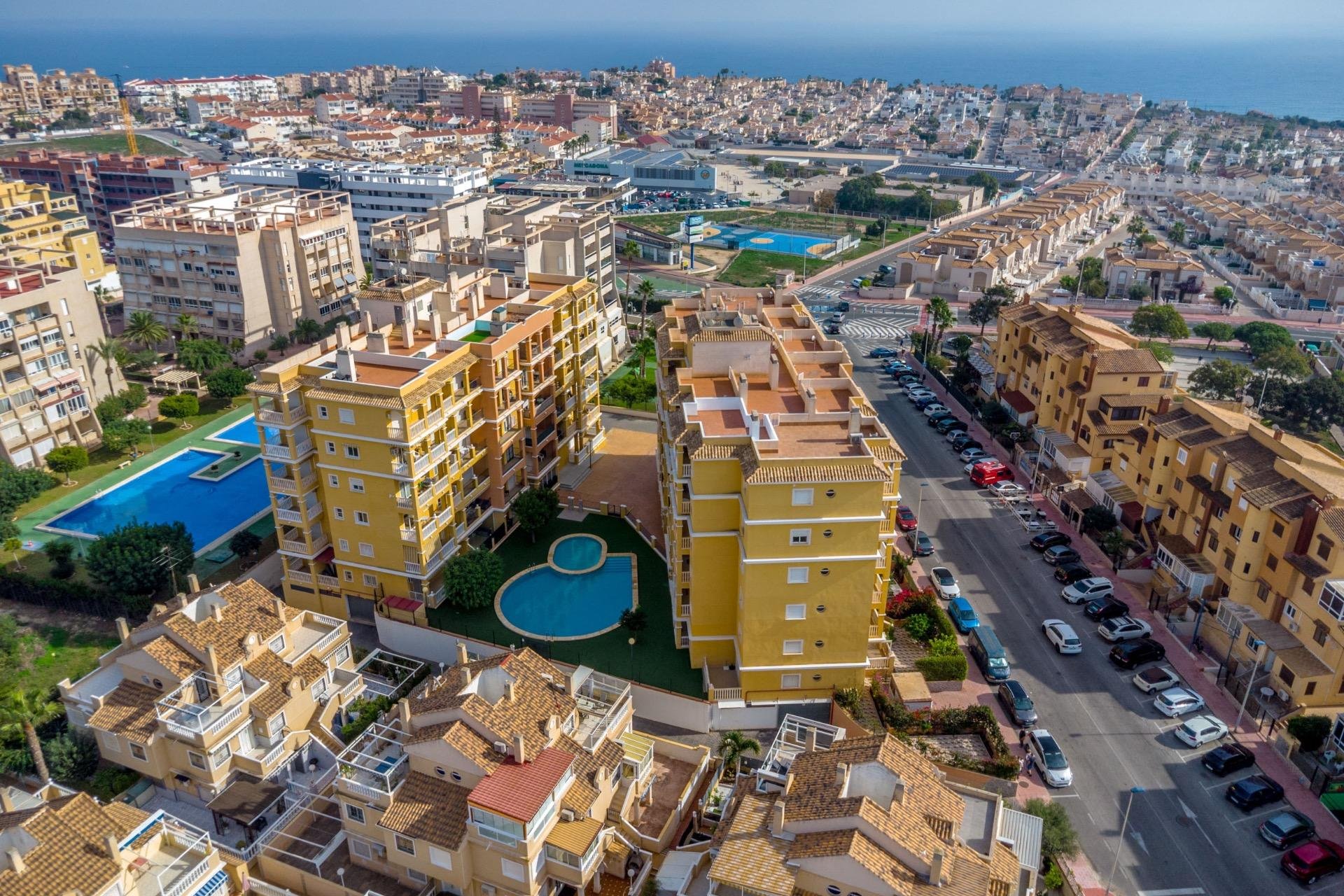 Reventa - Apartamento / Dúplex - Torrevieja - Torreblanca