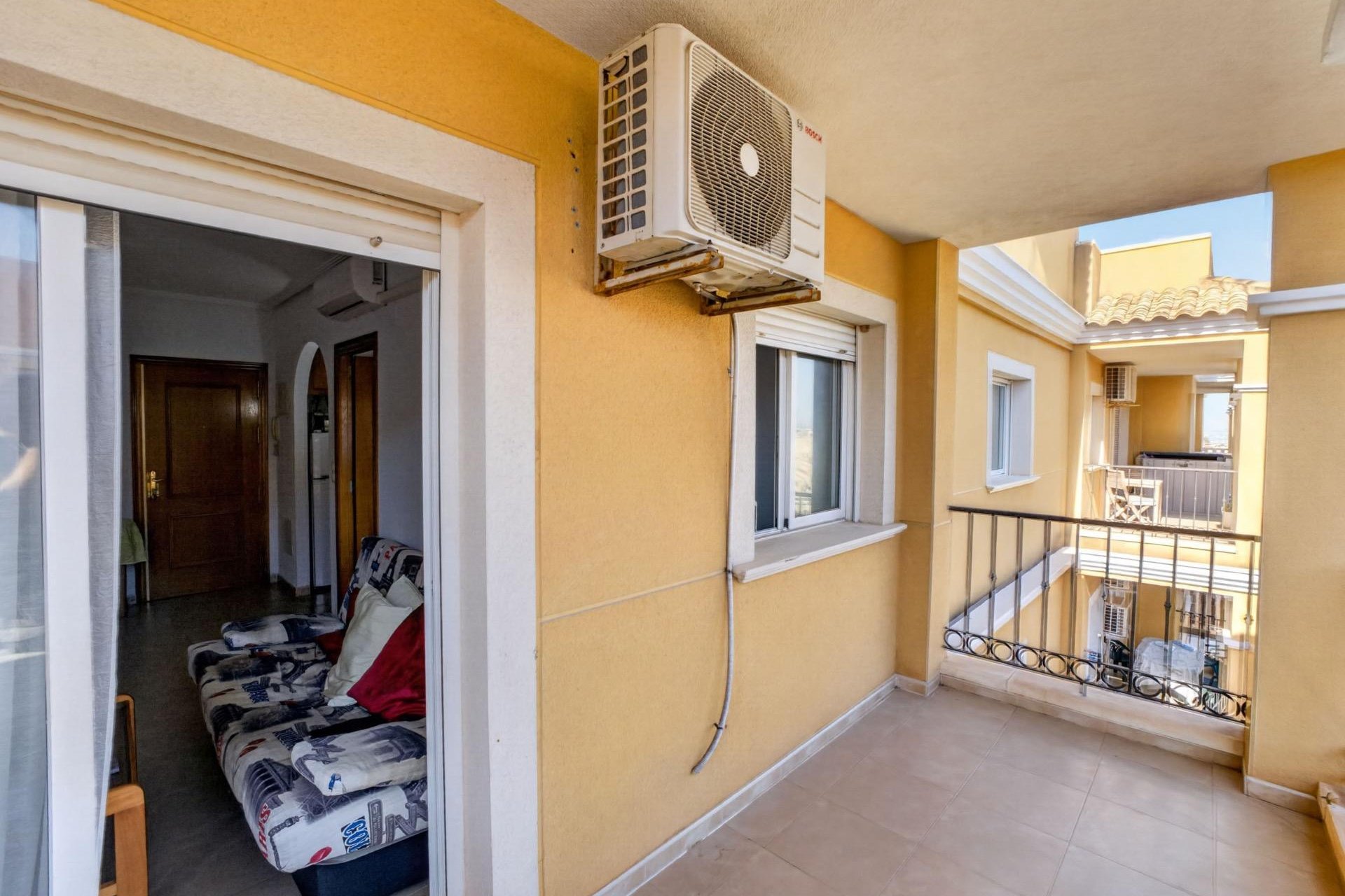 Reventa - Apartamento / Dúplex - Torrevieja - Torreblanca