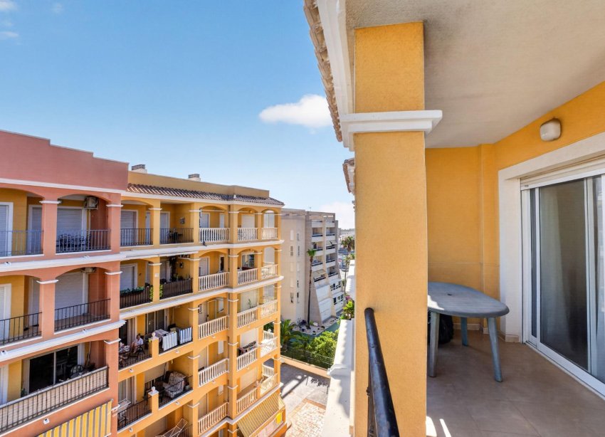 Reventa - Apartamento / Dúplex - Torrevieja - Torreblanca