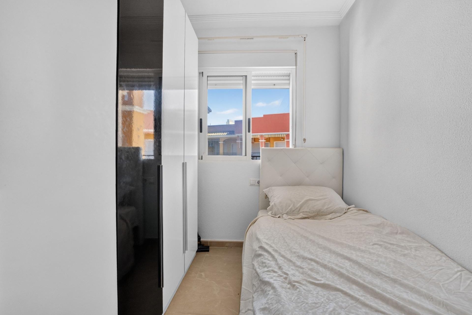 Reventa - Apartamento / Dúplex - Torrevieja - Torreblanca