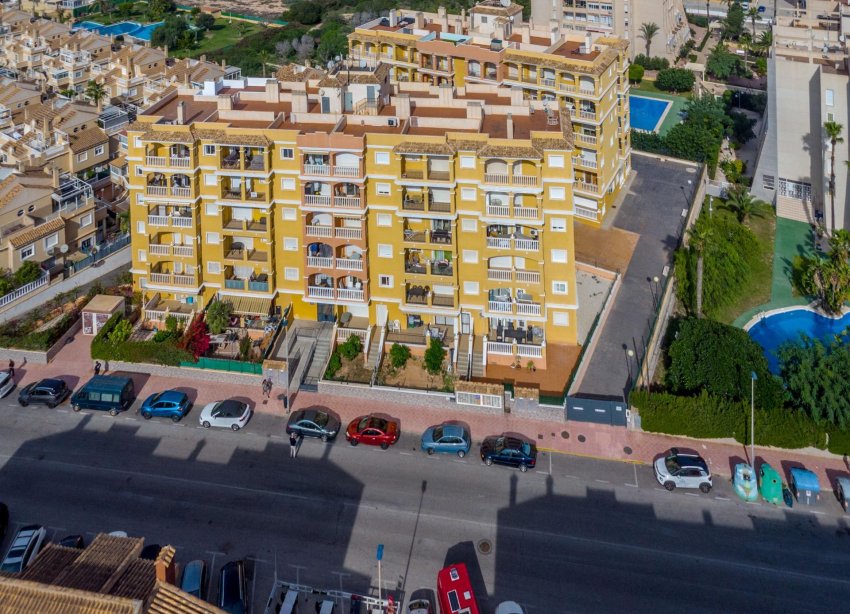Reventa - Apartamento / Dúplex - Torrevieja - Torreblanca