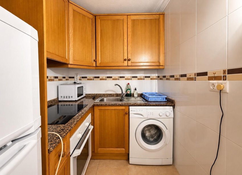 Reventa - Apartamento / Dúplex - Torrevieja - Torreblanca