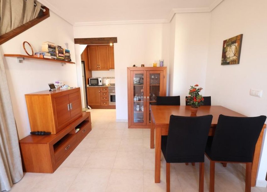 Reventa - Apartamento / Dúplex - Torrevieja - Torreblanca