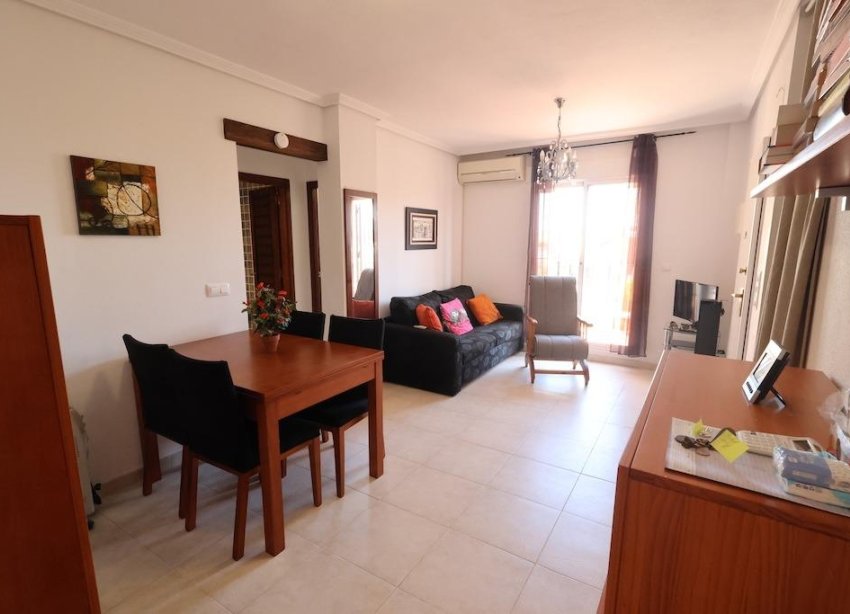 Reventa - Apartamento / Dúplex - Torrevieja - Torreblanca