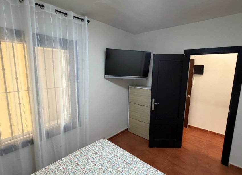 Reventa - Apartamento / Dúplex - Torrevieja - Torreblanca