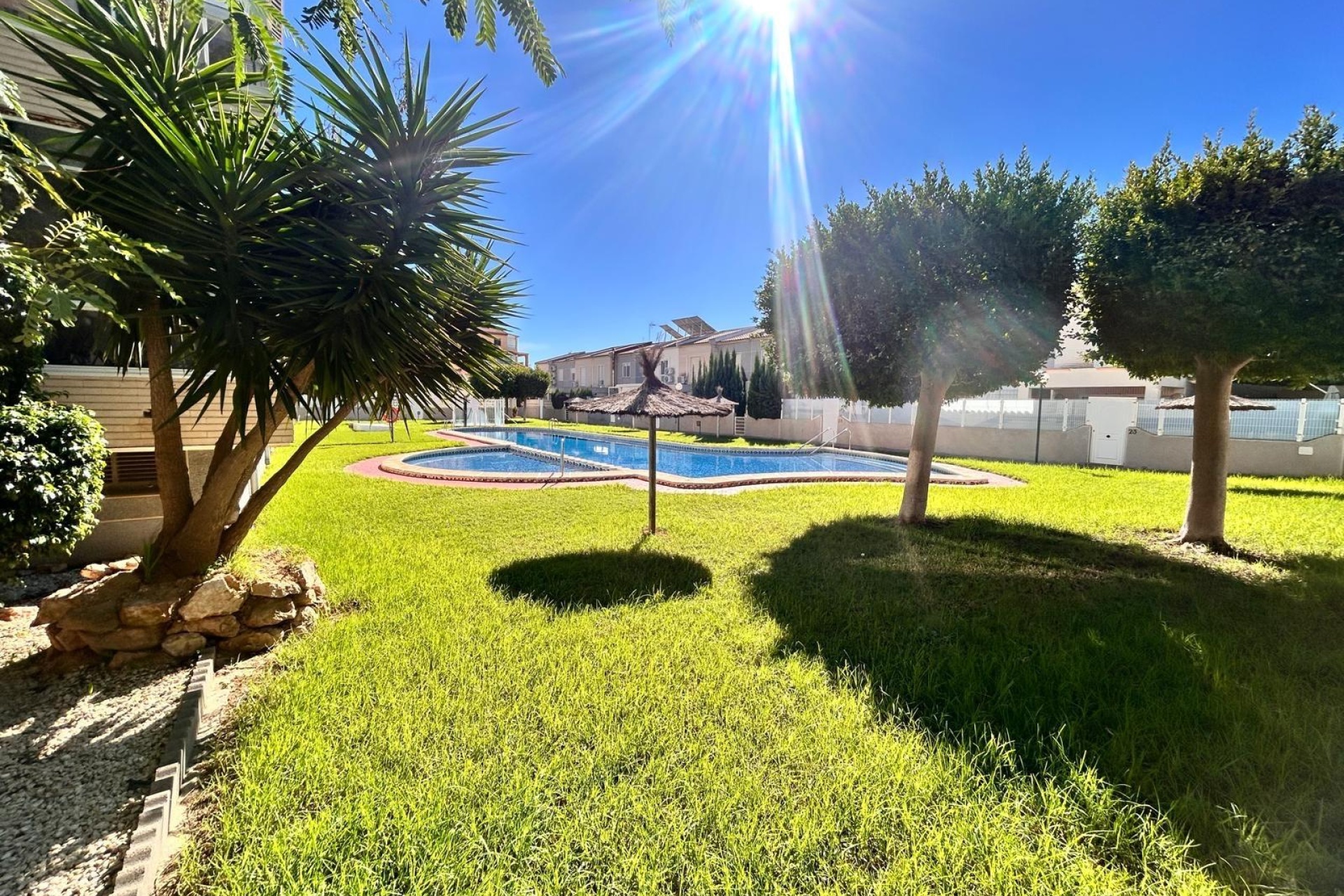 Reventa - Apartamento / Dúplex - Torrevieja - Torreblanca
