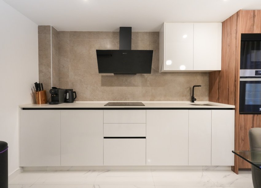 Reventa - Apartamento / Dúplex - Torrevieja
