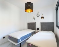 Reventa - Apartamento / Dúplex - Torrevieja