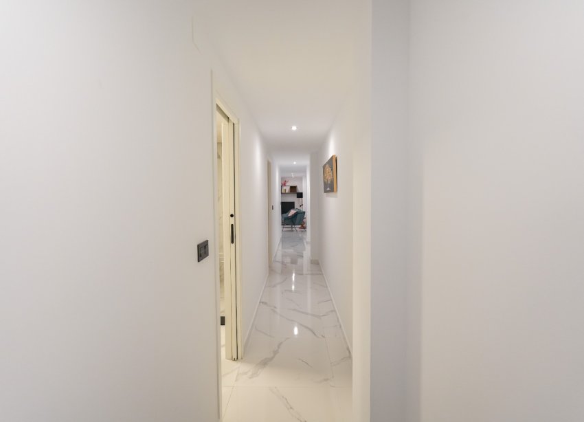Reventa - Apartamento / Dúplex - Torrevieja