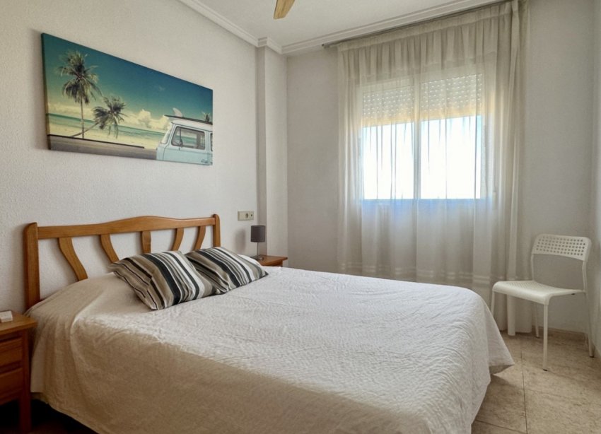 Reventa - Apartamento / Dúplex - Torrevieja