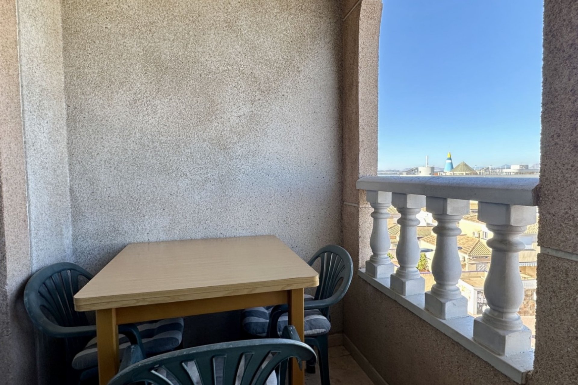 Reventa - Apartamento / Dúplex - Torrevieja