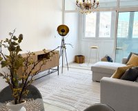 Reventa - Apartamento / Dúplex - Torrevieja
