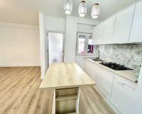 Reventa - Apartamento / Dúplex - Torrevieja