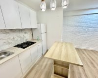 Reventa - Apartamento / Dúplex - Torrevieja