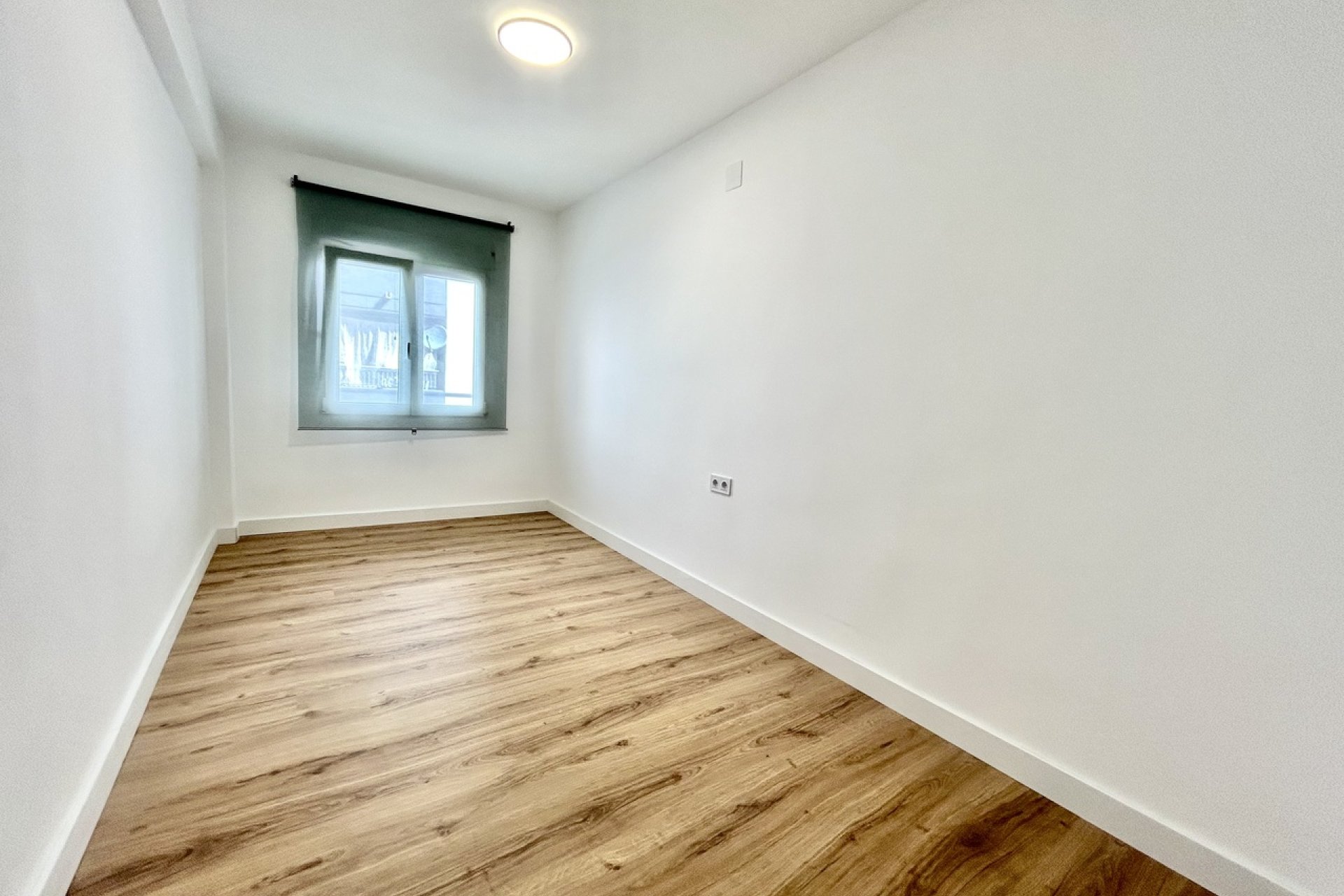 Reventa - Apartamento / Dúplex - Torrevieja