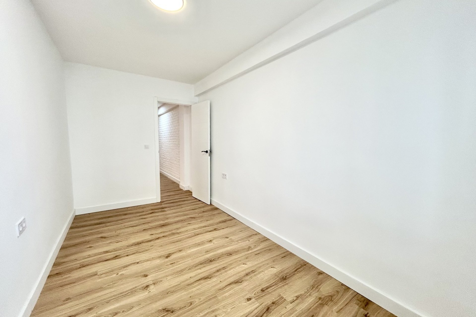 Reventa - Apartamento / Dúplex - Torrevieja