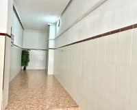Reventa - Apartamento / Dúplex - Torrevieja