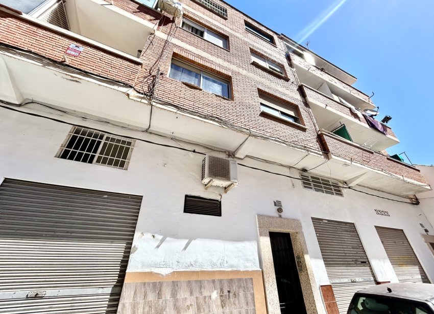 Reventa - Apartamento / Dúplex - Torrevieja