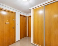 Reventa - Apartamento / Dúplex - Torrevieja