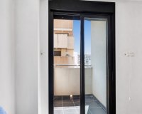 Reventa - Apartamento / Dúplex - Torrevieja