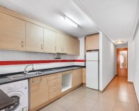 Reventa - Apartamento / Dúplex - Torrevieja