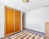 Reventa - Apartamento / Dúplex - Torrevieja