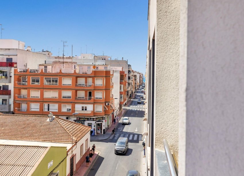 Reventa - Apartamento / Dúplex - Torrevieja