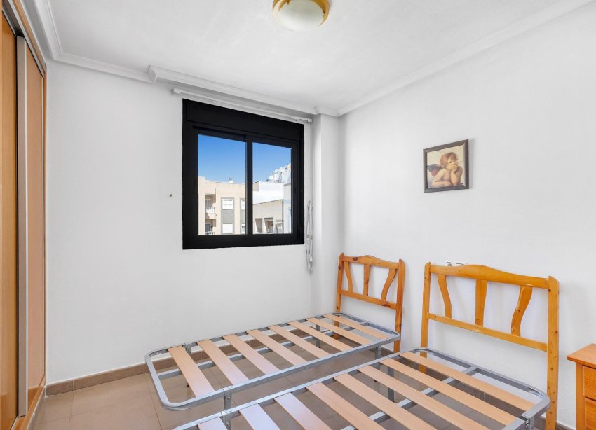 Reventa - Apartamento / Dúplex - Torrevieja