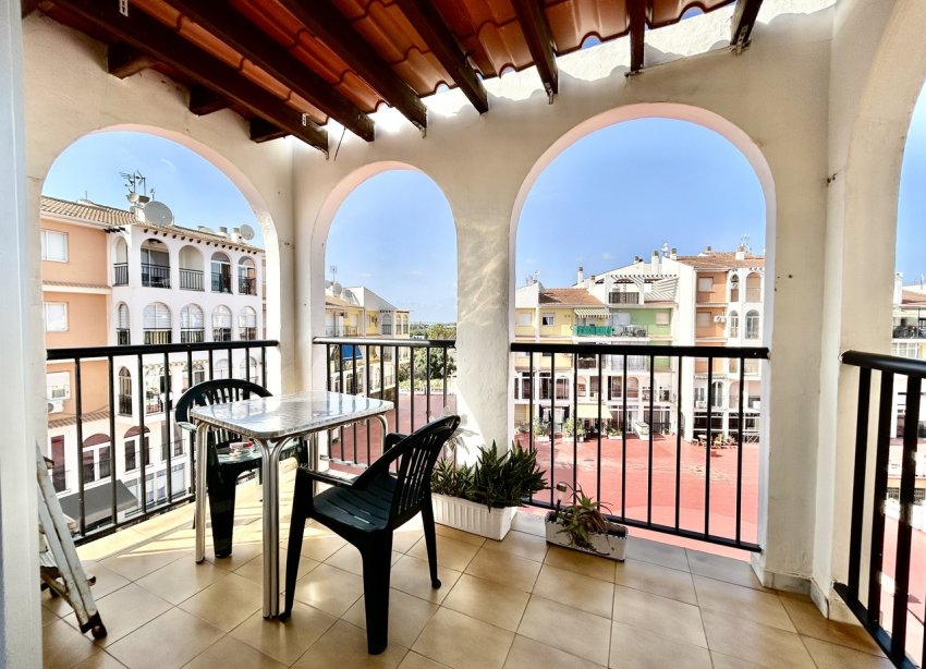 Reventa - Apartamento / Dúplex - Torrevieja