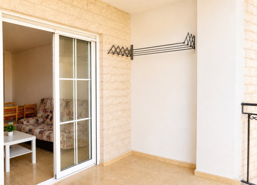 Reventa - Apartamento / Dúplex - Torrevieja