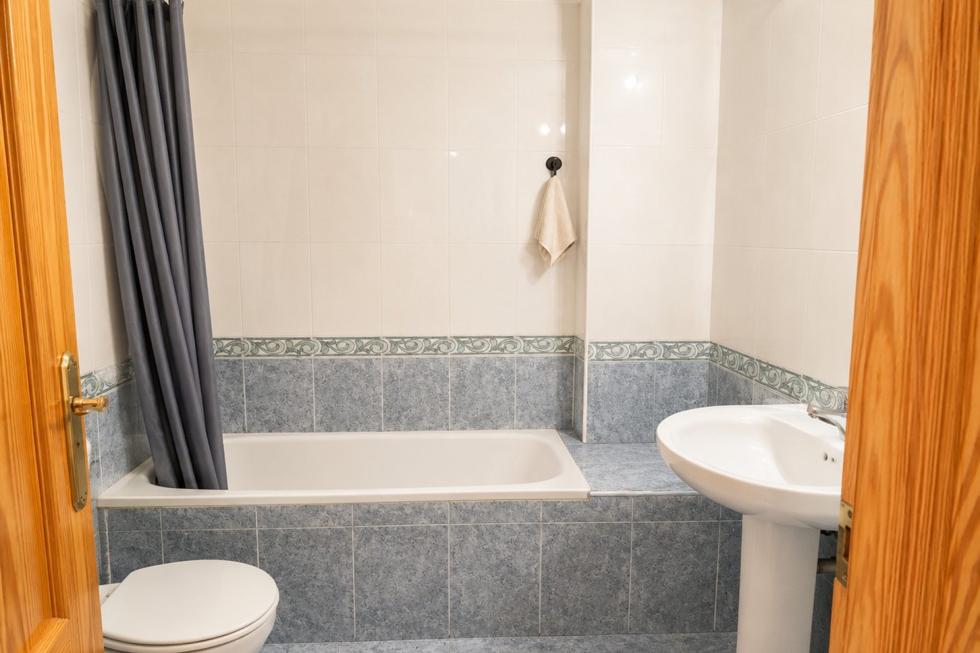 Reventa - Apartamento / Dúplex - Torrevieja