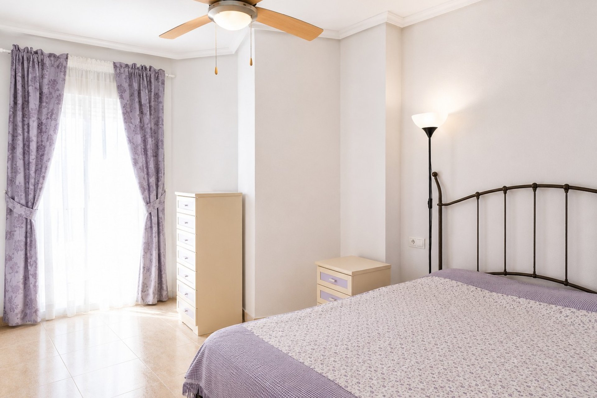 Reventa - Apartamento / Dúplex - Torrevieja