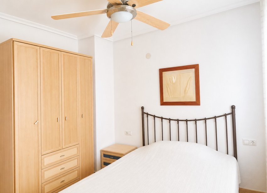 Reventa - Apartamento / Dúplex - Torrevieja