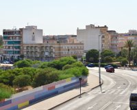 Reventa - Apartamento / Dúplex - Torrevieja