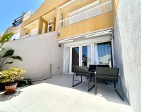 Reventa - Apartamento / Dúplex - Torrevieja