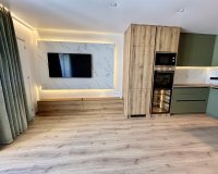 Reventa - Apartamento / Dúplex - Torrevieja