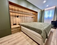 Reventa - Apartamento / Dúplex - Torrevieja