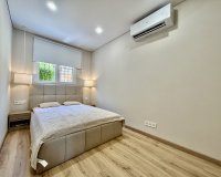 Reventa - Apartamento / Dúplex - Torrevieja