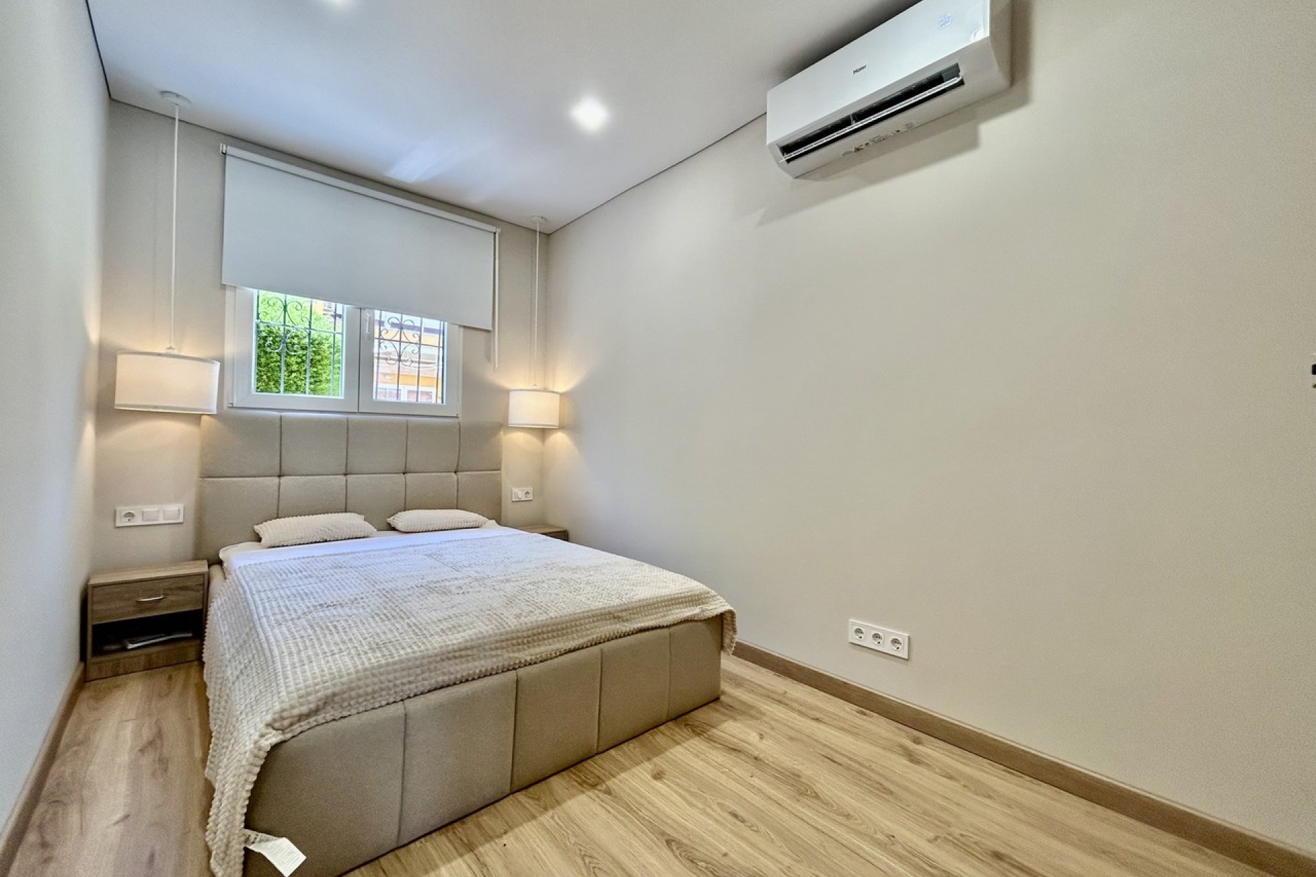 Reventa - Apartamento / Dúplex - Torrevieja