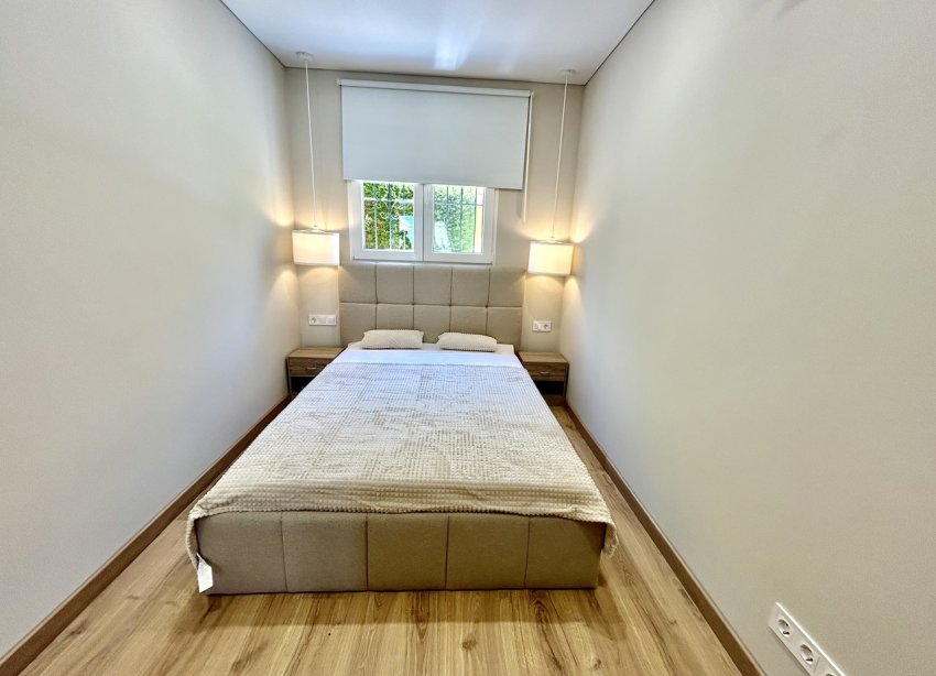 Reventa - Apartamento / Dúplex - Torrevieja