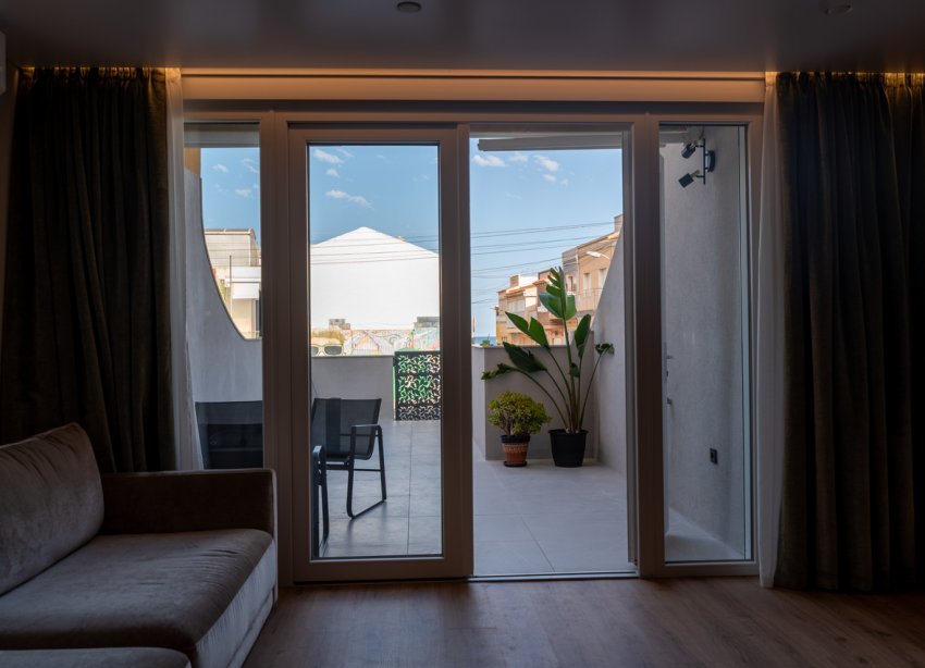 Reventa - Apartamento / Dúplex - Torrevieja